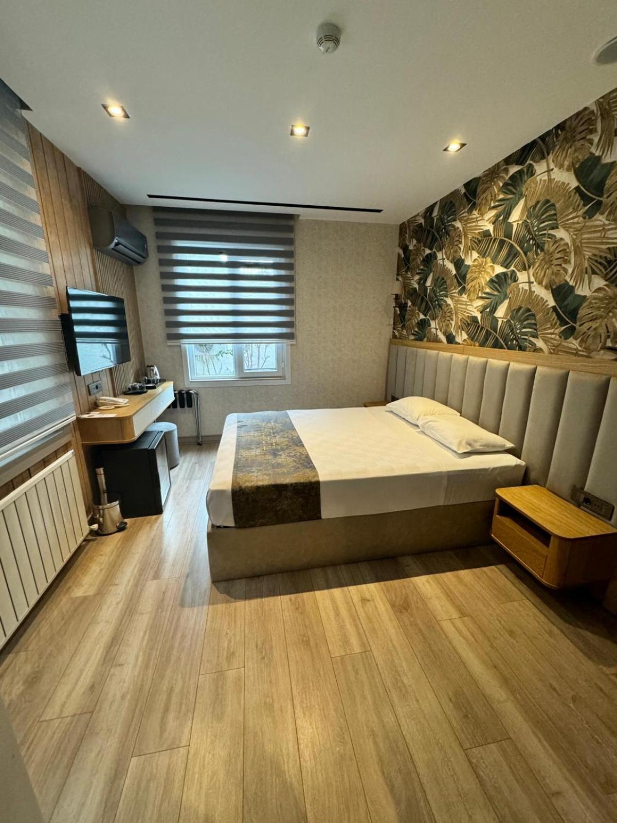 Mateo Hotel Istanboel Buitenkant foto