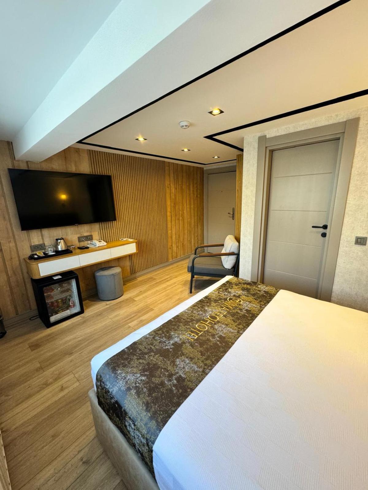 Mateo Hotel Istanboel Buitenkant foto